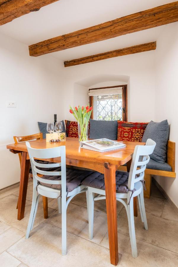 Apartment Villa Irena Great For A Family Holiday With Free Parking And Ev Station Ajdovščina Zewnętrze zdjęcie