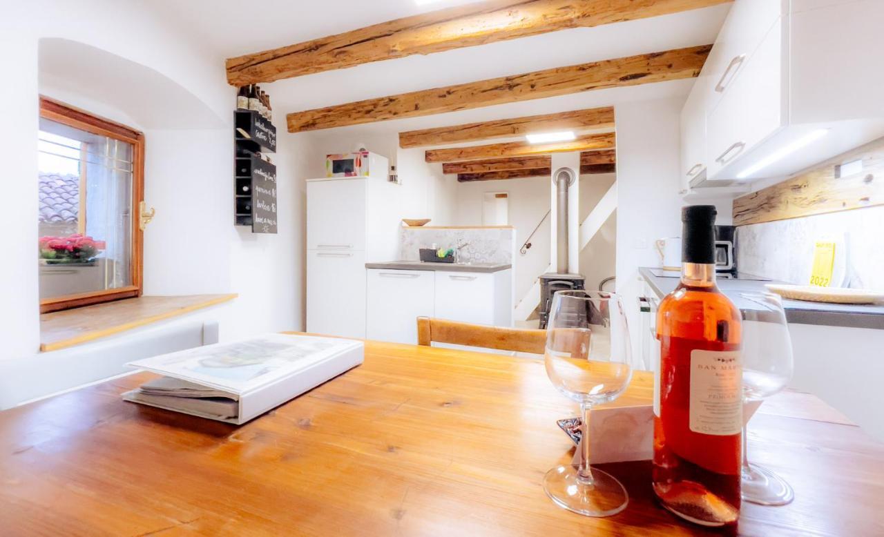 Apartment Villa Irena Great For A Family Holiday With Free Parking And Ev Station Ajdovščina Zewnętrze zdjęcie
