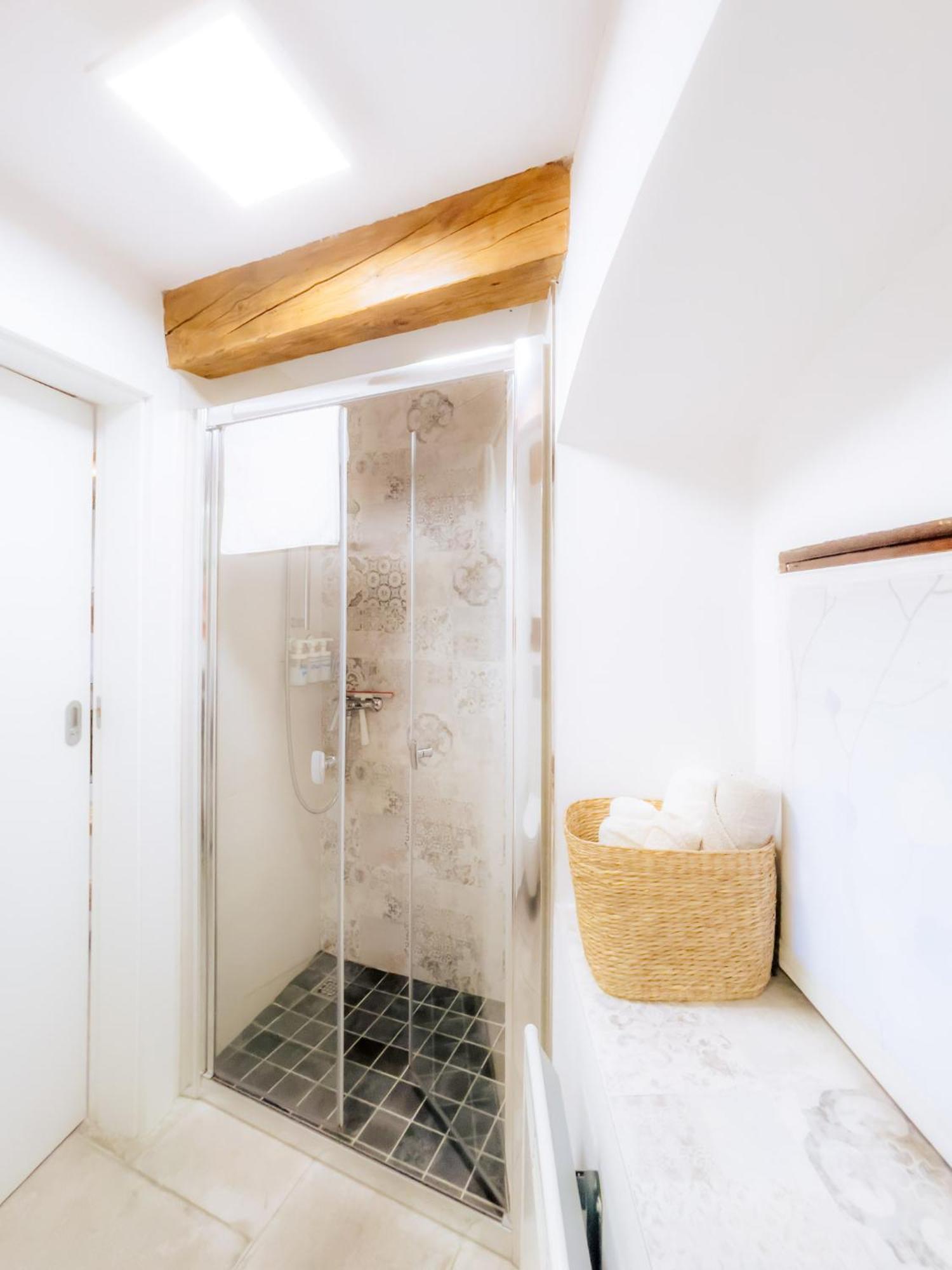 Apartment Villa Irena Great For A Family Holiday With Free Parking And Ev Station Ajdovščina Zewnętrze zdjęcie